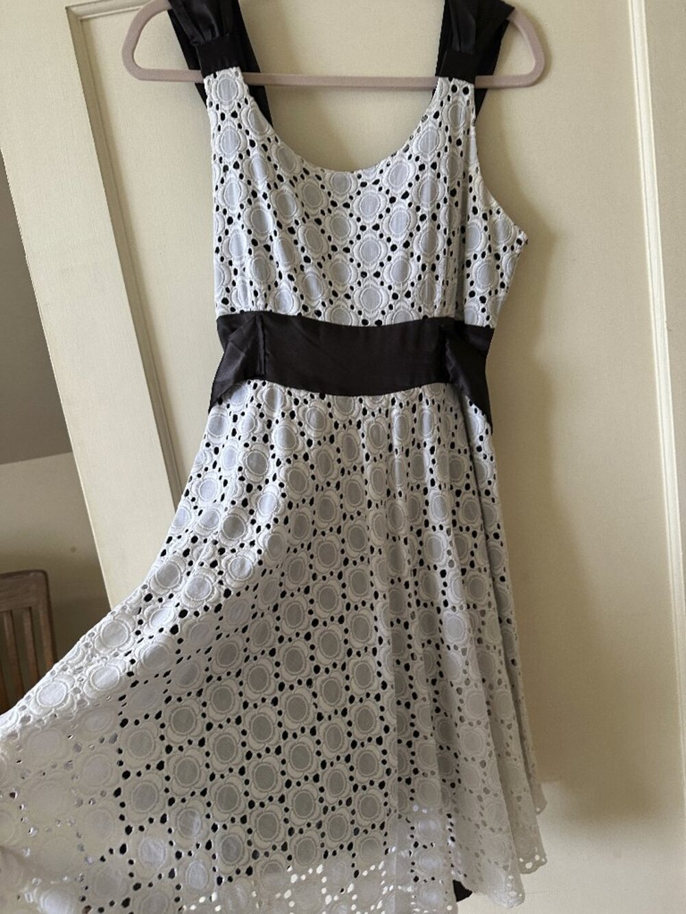 Pura Vida Size 12 White Floral Lace Midi Dress Black Satin Ribbon Cotton